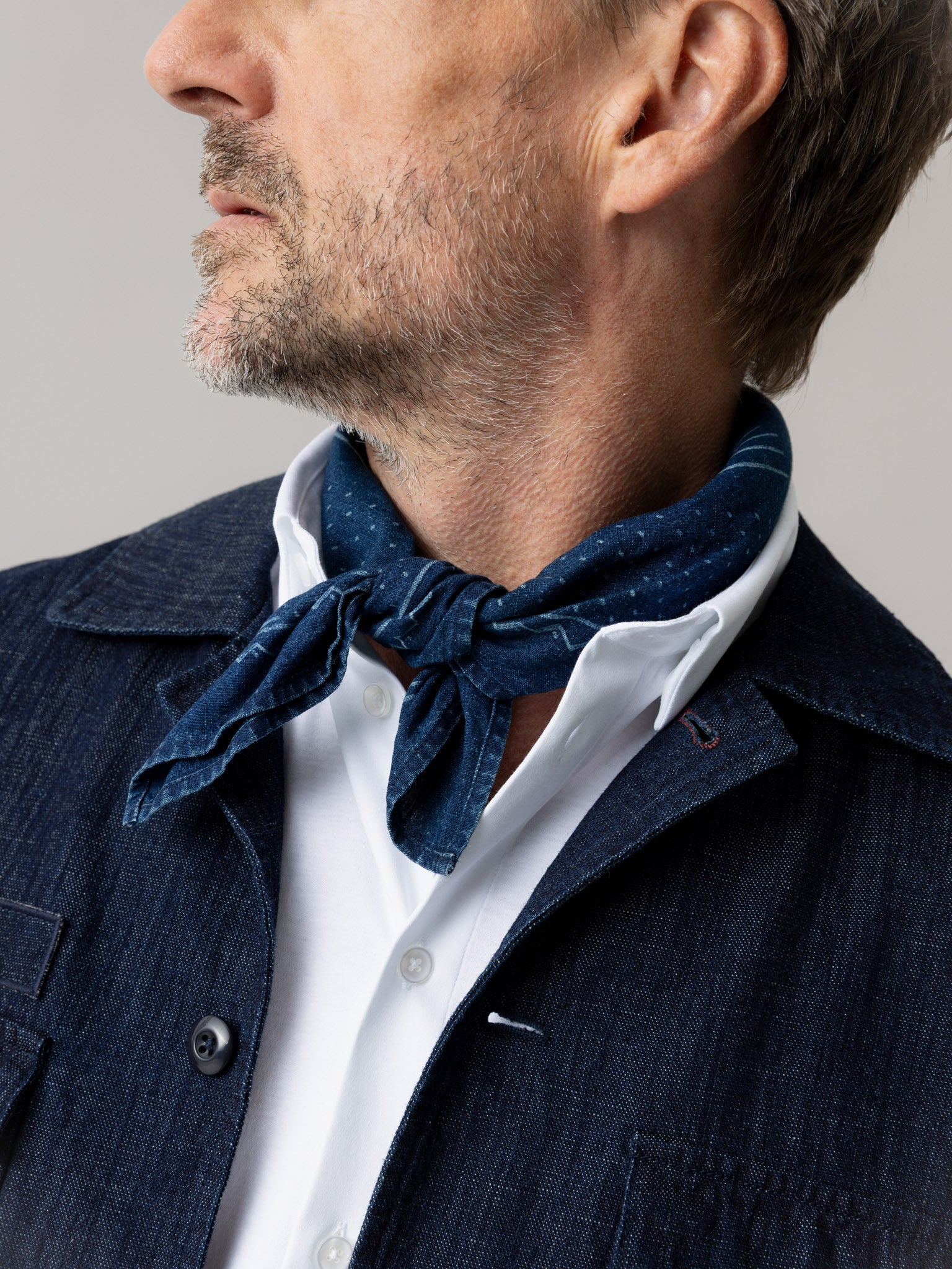 Modelshot / Indigo Blue / Detail